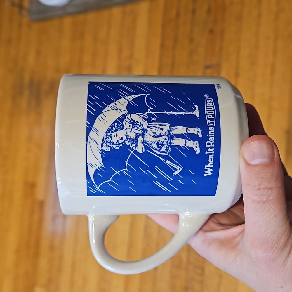 Morton's Salt Girl Mug 1914